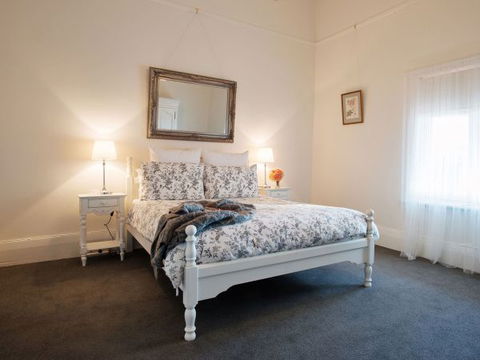Rilli Retreat - Accommodation in Bendigo 2