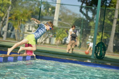 BIG 4 Rowes Bay Beachfront Holiday Park - Accommodation in Bendigo 2