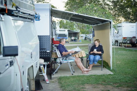 BIG 4 Rowes Bay Beachfront Holiday Park - Accommodation in Bendigo 3