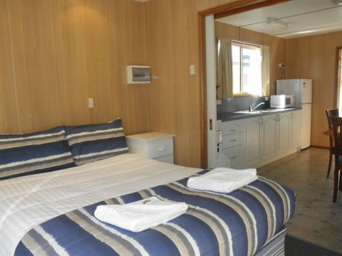 Strahan Beach Tourist Park - Accommodation in Bendigo 1