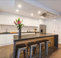 The Bright House - Accommodation in Bendigo