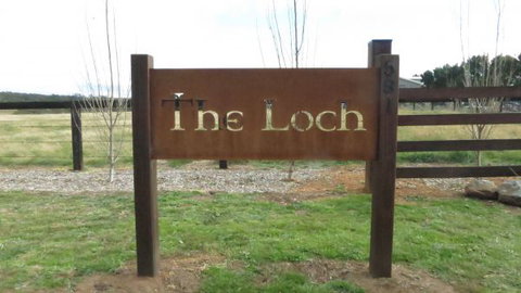 The Loch Barn - Accommodation in Bendigo 1
