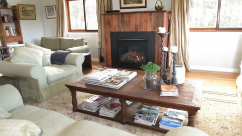 The Loch Barn - Accommodation in Bendigo 3