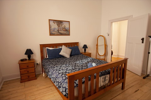 Black Jack Get-A-Way - Nana's Home - Accommodation in Bendigo 1