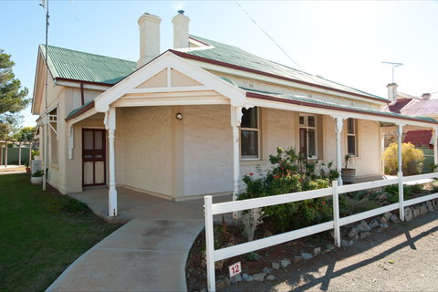 Black Jack Get-A-Way - Nana's Home - Accommodation in Bendigo 5