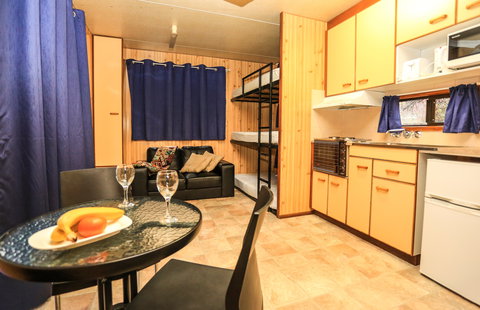 Getaway Tourist Park - Accommodation in Bendigo 3