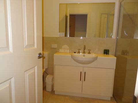 Hahndorf Oak Tree Cottages - Accommodation in Bendigo 9
