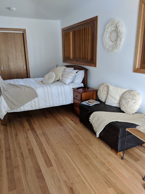 Lake's Folly Studio - Accommodation in Bendigo 1