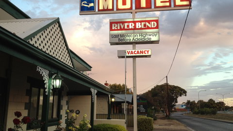 Motel Riverbend - Accommodation in Bendigo 0
