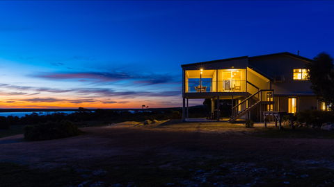 Southern Ocean Lookout - Accommodation in Bendigo 0