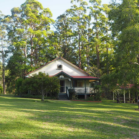 Telegraph Retreat Cottages - Accommodation in Bendigo 0