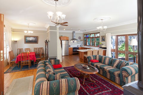 Blue Peace: Blue Mountains Home - Accommodation in Bendigo 1