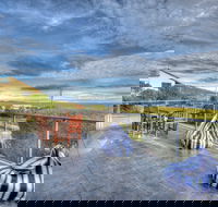 Blue Waves - Accommodation in Bendigo