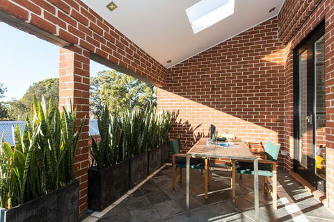 Boutique Apartment Redfern - Accommodation in Bendigo 0