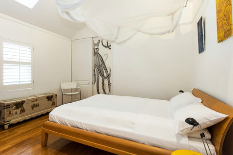 Boutique Apartment Redfern - Accommodation in Bendigo 4