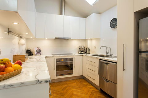 Boutique Apartment Redfern - Accommodation in Bendigo 7