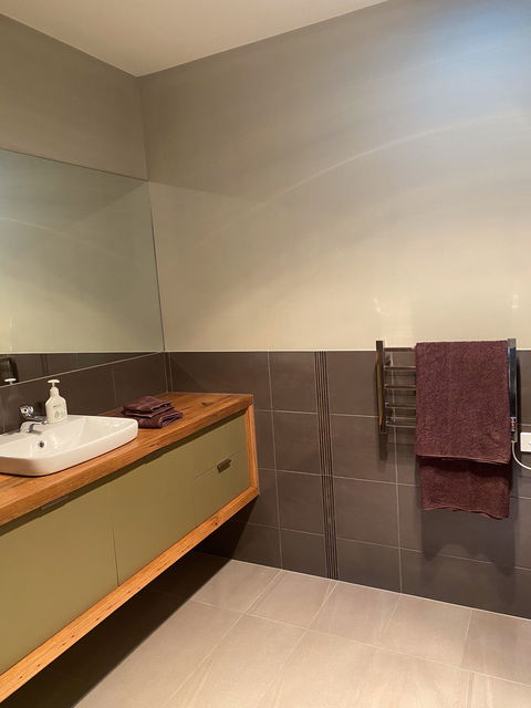 Glenleith - Accommodation in Bendigo 2