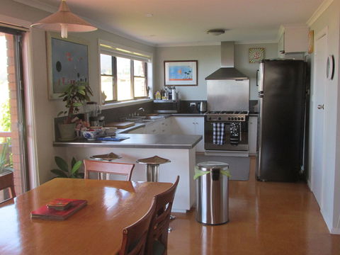 High On Penguin - Accommodation in Bendigo 4