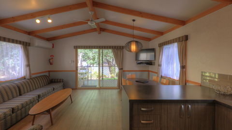 Moama Riverside Holiday And Tourist Park - Accommodation in Bendigo 2