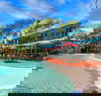 Mobys Beachside Retreat