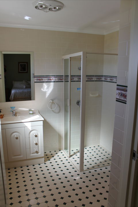Peggy's Retreat - Accommodation in Bendigo 4