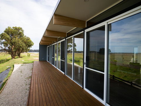 Pelican Point Sanctuary - Accommodation in Bendigo 0
