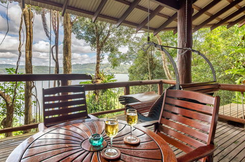 Secrets On The Lake - Accommodation in Bendigo 5