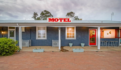 The Platypus Accommodation And Cafe - Accommodation in Bendigo 0