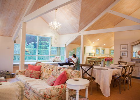 The Studio & The Barn - Accommodation in Bendigo 2