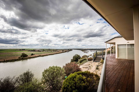 40c Lookout Drive Murray Bridge - Accommodation in Bendigo 0
