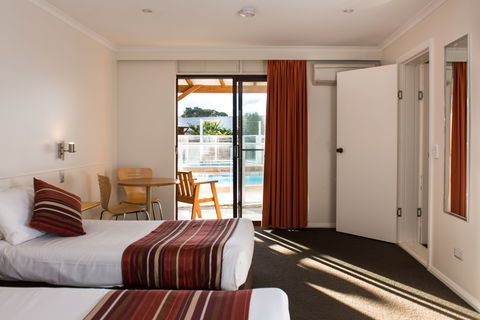 Beachfront  Bicheno - Accommodation in Bendigo 2