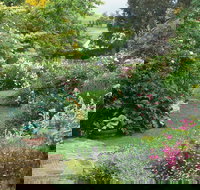 Hamilton's Cottage Collection and Country Gardens - Georges Cottage