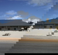 Jetty Views - Accommodation in Bendigo