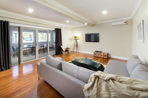 Stunning Style On David - Accommodation in Bendigo 2