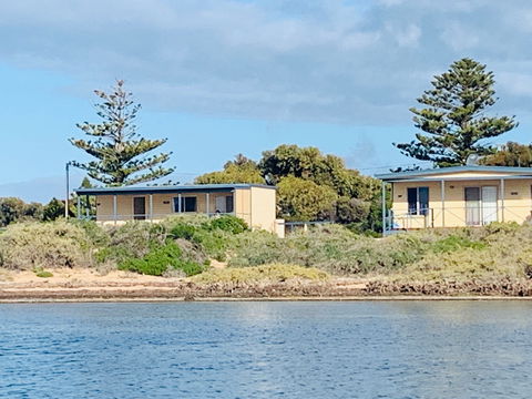 Venus Bay Beachfront Tourist Park - Accommodation in Bendigo 2