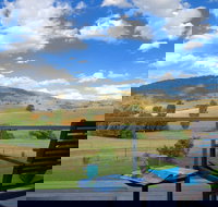 Adelong Valley Farm Stays - Moorallie Cottage - Accommodation in Bendigo