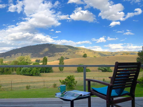 Adelong Valley Farm Stays - Moorallie Cottage - Accommodation in Bendigo 0