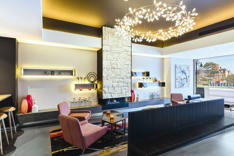 Adina Apartment Hotel St Kilda - Accommodation in Bendigo 0