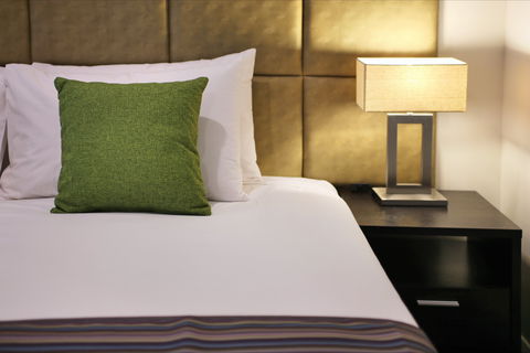 Bolton On The Park - Accommodation in Bendigo 1