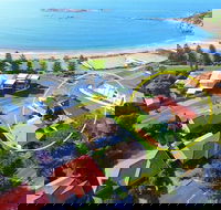 Breakwater 3