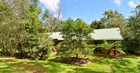 Bushland Cottages And Lodge Yungaburra - Accommodation in Bendigo 0