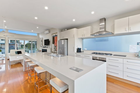 Elanora - Accommodation in Bendigo 2