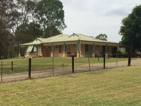 Merewether Homestead - Accommodation in Bendigo 0
