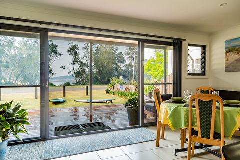 Rocketz At Berrara Beach - Accommodation in Bendigo 0