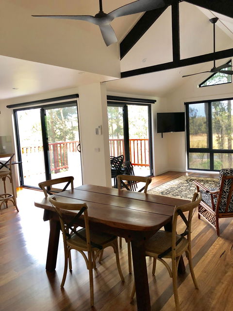 Somerset Stables - Accommodation in Bendigo 0