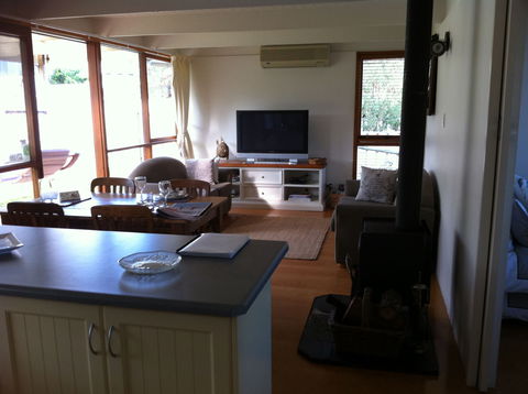The Shelter - Accommodation in Bendigo 0