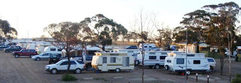 Woomera Traveller's Village And Caravan Park - Accommodation in Bendigo 0