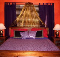 Golden Hearth Cottages - Accommodation in Bendigo