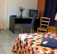 Onslow Sun Chalets and Motel - Accommodation in Bendigo