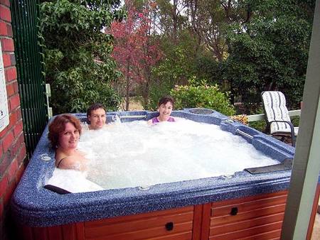 Falls Retreat Bed And Breakfast - Accommodation in Bendigo 0